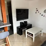 Nyaraló Janislove34 Maison 1 Avec Acces Piscine Dans A Les Flots