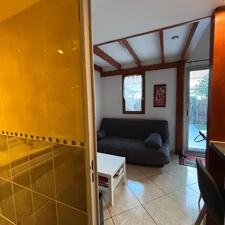 Janislove34 Maison 1 Avec Acces Piscine Dans A Les Flots Prázdninový dům *