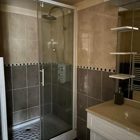 Holiday home Janislove34 Maison 1 Avec Acces Piscine Dans A Les Flots Palavas-les-Flots