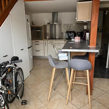 Janislove34 Maison 1 Avec Acces Piscine Dans A Les Flots