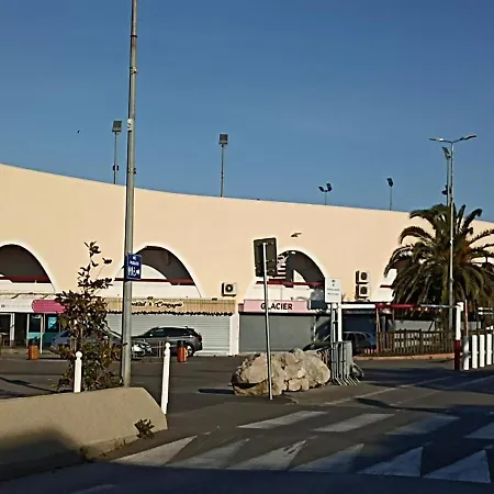 Janislove34 Maison 1 Avec Accès Piscine Dans Résidence à Les Flots Hébergement de vacances *