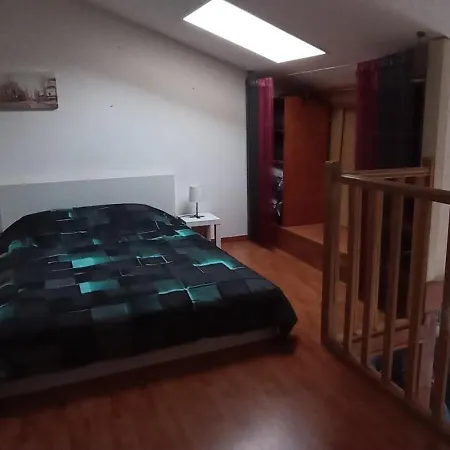 Holiday home Janislove34 Maison 1 Avec Acces Piscine Dans A Les Flots