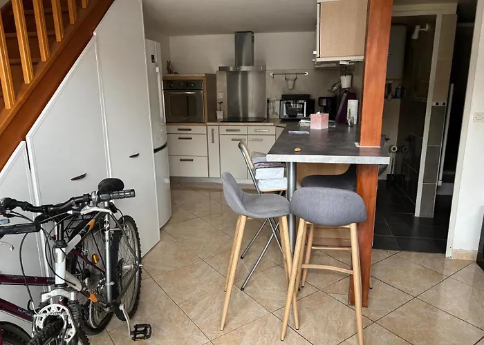 Janislove34 Maison 1 Avec Acces Piscine Dans A Les Flots